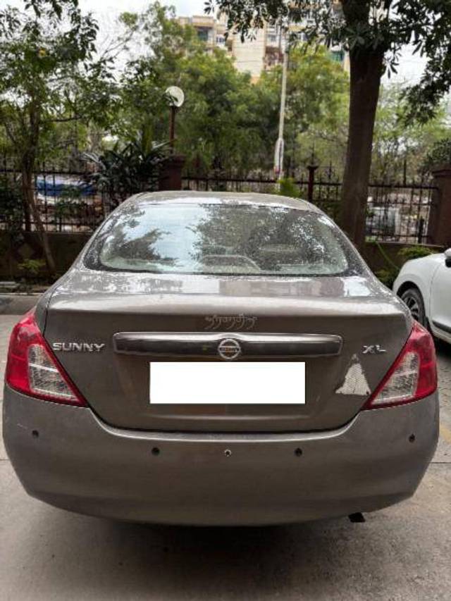 https://images10.gaadi.com/usedcar_image/4392263/original/40a4a8dd2205bb2235e23f70e76cf786.jpeg?imwidth=6400