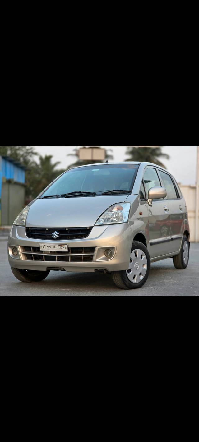 https://images10.gaadi.com/usedcar_image/4392275/original/ab7dd68fbf9672708c51a3fc1ff00256.jpg?imwidth=6400