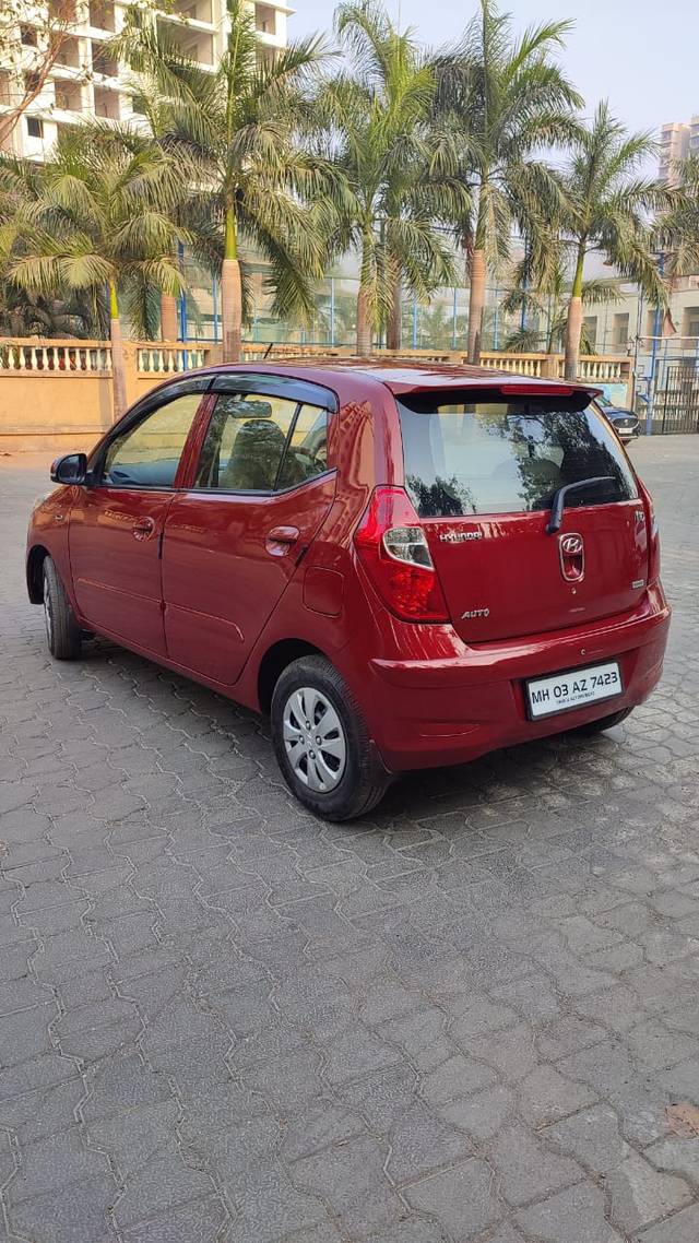 https://images10.gaadi.com/usedcar_image/4392276/original/1e7b3627b4c400457b1f48ed31d3eb08.jpg?imwidth=6401