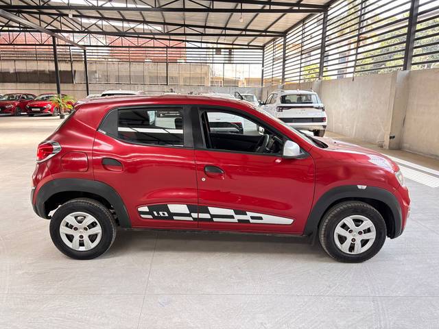 https://images10.gaadi.com/usedcar_image/4392283/original/2a8f1343992ac866b0cc453225912bdf.jpg?imwidth=6401