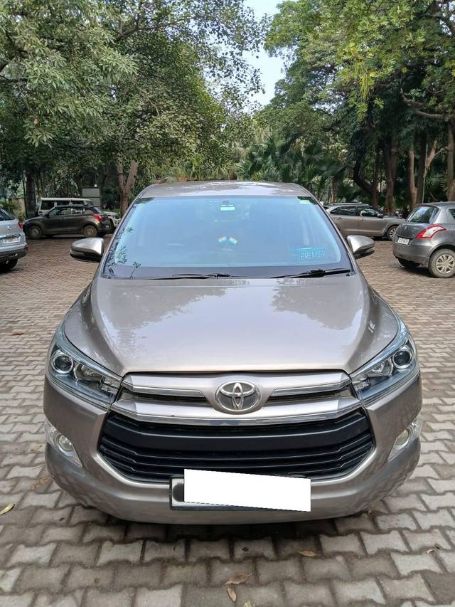 https://images10.gaadi.com/usedcar_image/4392329/original/processed_9cd5bee8ac70178b0617f7e7347b0528.jpg?imwidth=6400