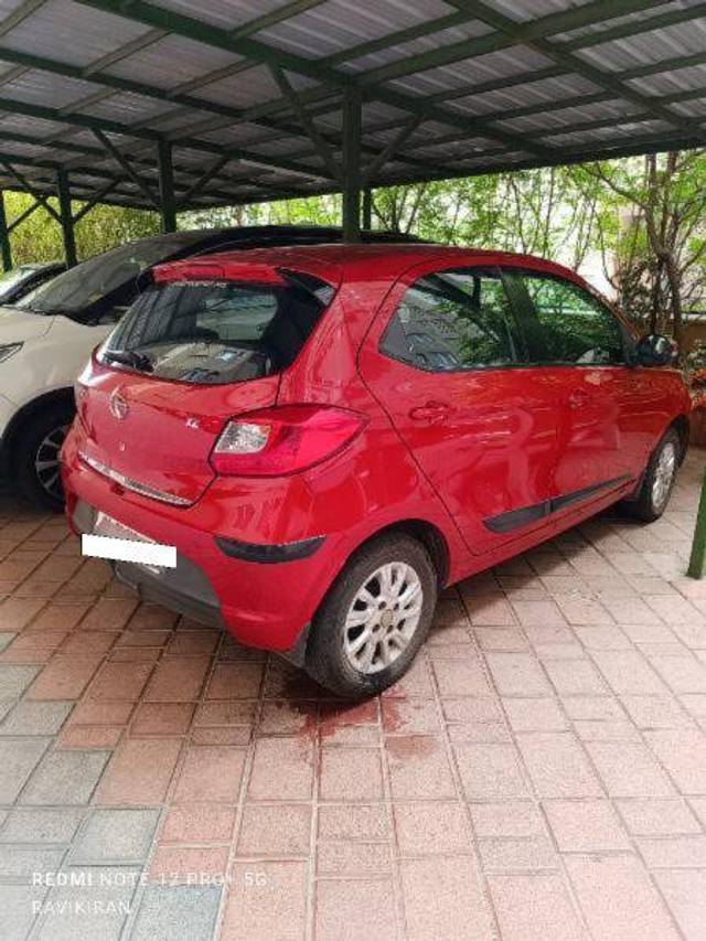 https://images10.gaadi.com/usedcar_image/4392426/original/adc8e829047fd2b6173d7ea4c7fb87bb.jpg?imwidth=6400