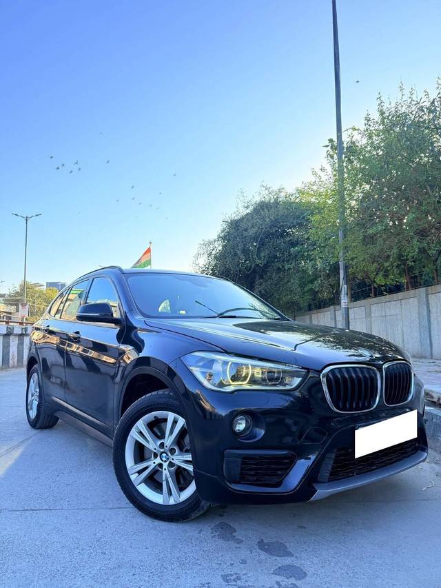 https://images10.gaadi.com/usedcar_image/4392459/original/processed_6ab4c8e0c7b9c450ec64f629eca2c3f0.jpg?imwidth=6400