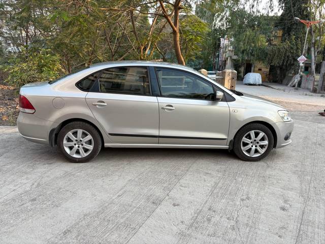 https://images10.gaadi.com/usedcar_image/4392483/original/7a34ea2721841782553e504618ce79ff.jpg?imwidth=6401