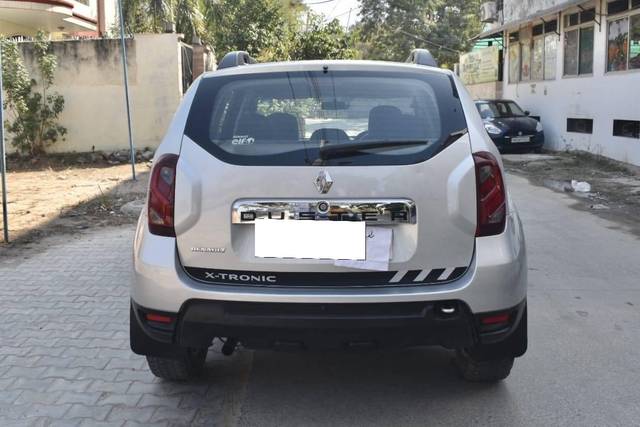 https://images10.gaadi.com/usedcar_image/4392544/original/processed_2e865a51f607cf85de6fd59bcc7d9059.jpg?imwidth=6402