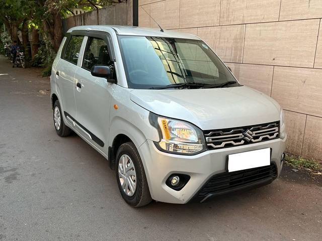 https://images10.gaadi.com/usedcar_image/4392624/original/processed_4e6642e6e106b703c1601d7551a64483.jpg?imwidth=6400