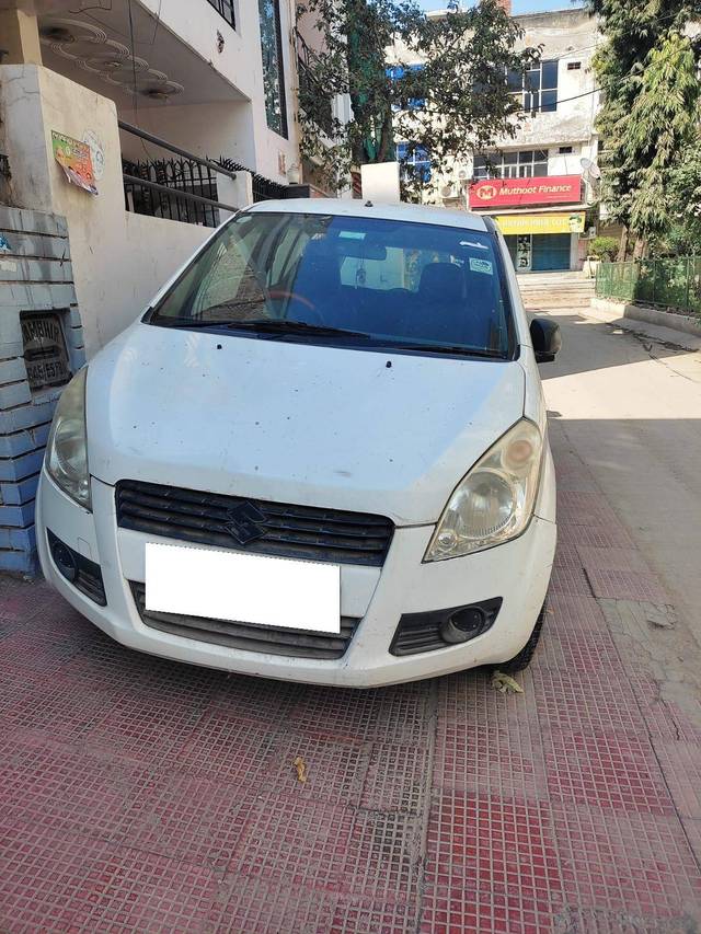 https://images10.gaadi.com/usedcar_image/4392707/original/3aef9cc43f585dde2e03778baf9a3c28.jpg?imwidth=6400