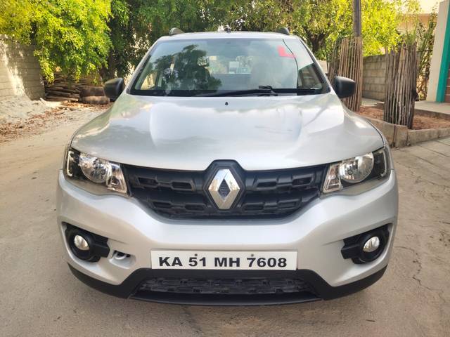 https://images10.gaadi.com/usedcar_image/4392718/original/a1da1f2bb74a2a11cea4f2c16417f9d2.jpg?imwidth=6400