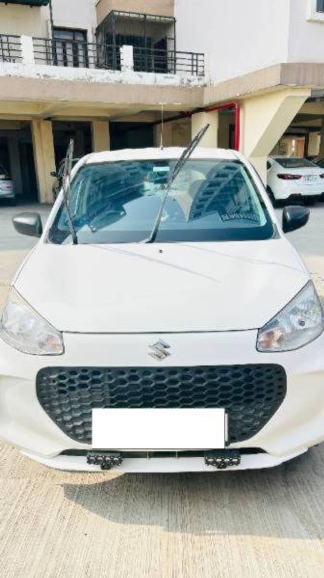 https://images10.gaadi.com/usedcar_image/4392772/original/c091cf3c43ce8201c0d30d06171c5e25.jpg?imwidth=6401