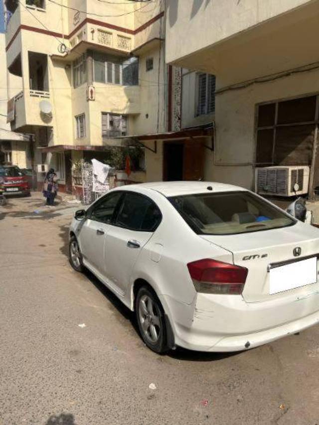 https://images10.gaadi.com/usedcar_image/4392824/original/1e3521f011698d693c7cd1a8f0379bda.jpg?imwidth=6401
