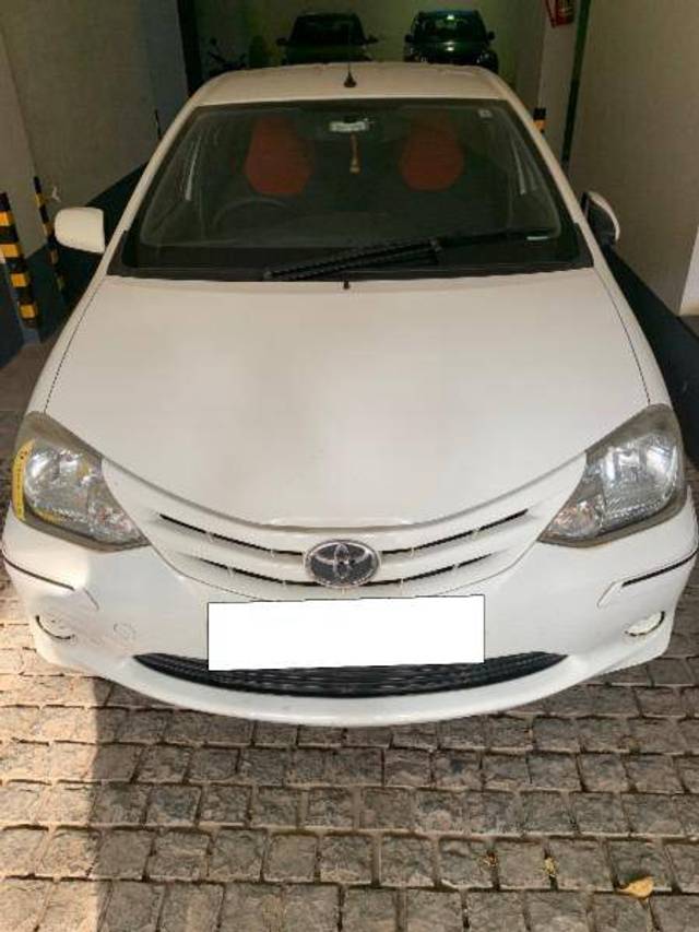 https://images10.gaadi.com/usedcar_image/4392916/original/07aa4d26250311df5d485c556cd8a19e.jpg?imwidth=6402