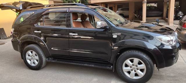 https://images10.gaadi.com/usedcar_image/4392991/original/596eed4aab69804cb3227d26ce6ac94d.jpeg?imwidth=6401