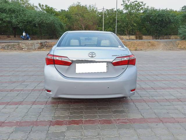 https://images10.gaadi.com/usedcar_image/4393062/original/processed_b144ba2678408aee19991a9ce1bb5003.jpg?imwidth=6402