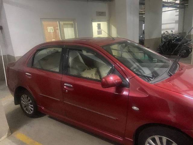 https://images10.gaadi.com/usedcar_image/4393109/original/ed0e9620c81cfd47b046eb281bb6c862.jpeg?imwidth=6402