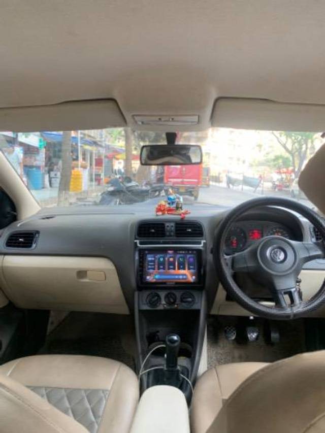 https://images10.gaadi.com/usedcar_image/4393202/original/7f060f4b5da857761b09ac8a9c66a6a9.jpeg?imwidth=6402