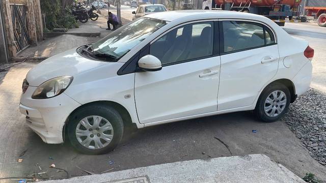 https://images10.gaadi.com/usedcar_image/4393210/original/6fc968bd7a7826ed390bc7ff05ac09d9.jpeg?imwidth=6401