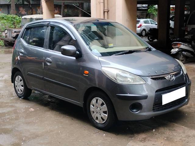 https://images10.gaadi.com/usedcar_image/4393257/original/processed_ffea47ea41132d666329a83949f46b59.jpg?imwidth=6400