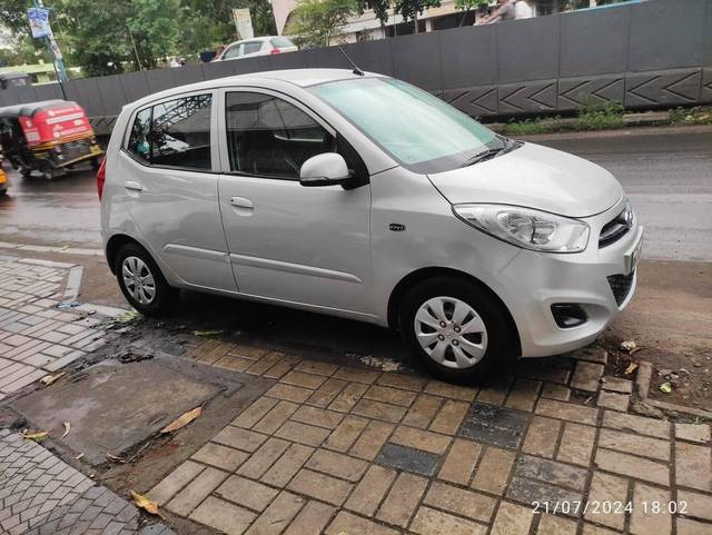 https://images10.gaadi.com/usedcar_image/4393278/original/processed_990774b52f71657e4da80954829e2e07.jpg?imwidth=6402