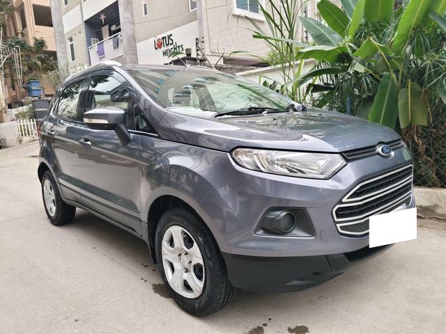 https://images10.gaadi.com/usedcar_image/4393435/original/processed_96db839f2a89fb027984a68e88f37700.jpg?imwidth=6400