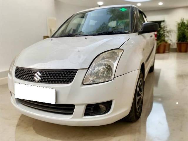 https://images10.gaadi.com/usedcar_image/4393454/original/processed_c6a1cdec-a93d-48ba-8e9b-15225dd43c84.jpeg?imwidth=6402