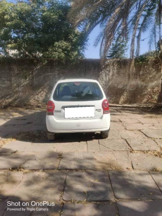 https://images10.gaadi.com/usedcar_image/4393667/original/processed_4d71fc3f-f766-4981-910d-0842e7d321aa.jpg?imwidth=6401