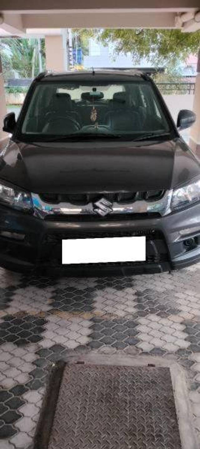 https://images10.gaadi.com/usedcar_image/4393683/original/7463ec062be51d4a89ab38f16c7d4ce7.jpg?imwidth=6401