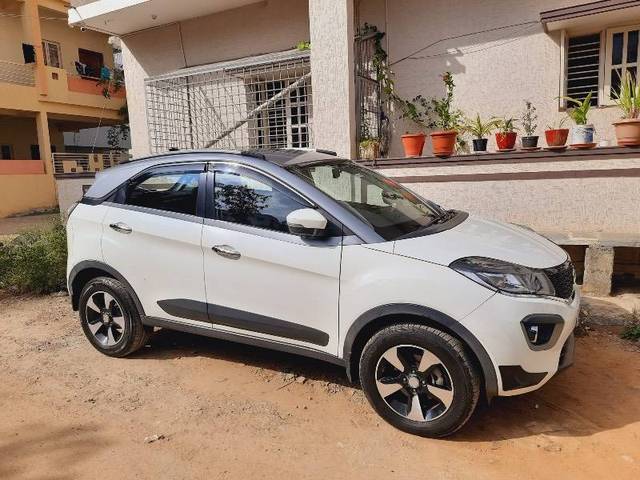 https://images10.gaadi.com/usedcar_image/4393734/original/c835309210edfe3d62b5ccdb4de52f18.jpeg?imwidth=6400