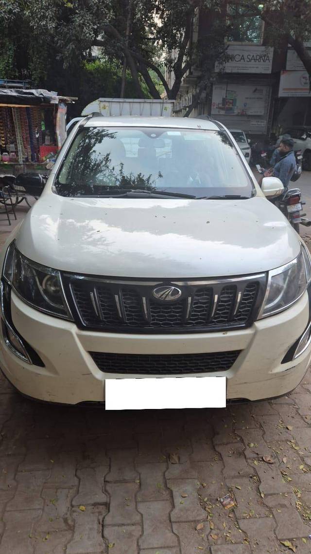 https://images10.gaadi.com/usedcar_image/4393744/original/c220d63b654b30259e8b90587b74160e.jpg?imwidth=6400
