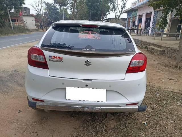 https://images10.gaadi.com/usedcar_image/4393824/original/processed_d5943f00-acfe-441a-8ce6-475e5a89e557.jpg?imwidth=6401