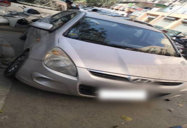 https://images10.gaadi.com/usedcar_image/4393828/original/ac263c4bfe66b7859f888f53a3a0399c.jpeg?imwidth=6400