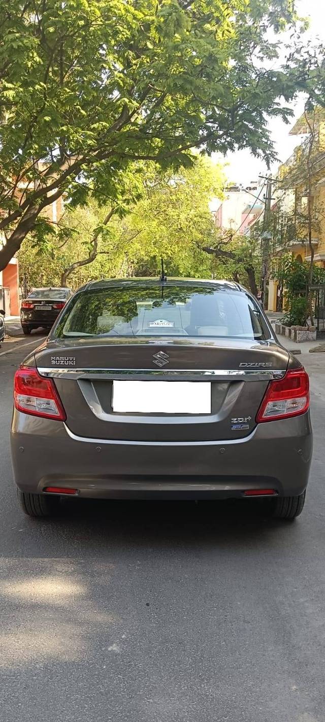 https://images10.gaadi.com/usedcar_image/4393853/original/processed_b4276c84f2a49375942c7daaef5c0a9e.jpg?imwidth=6402