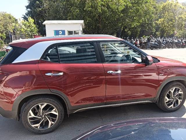 https://images10.gaadi.com/usedcar_image/4393874/original/9dbae55947318f19029288dd8a5273d3.jpg?imwidth=6402