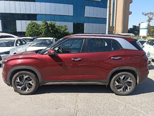 https://images10.gaadi.com/usedcar_image/4393874/original/ee8bf61cf489aff62fd12f5c90507e58.jpg?imwidth=6401