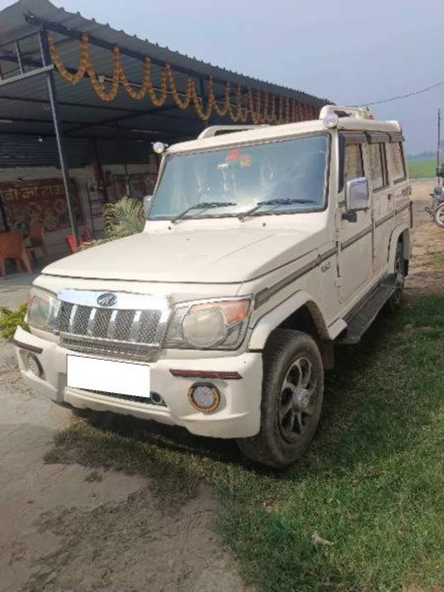 https://images10.gaadi.com/usedcar_image/4393968/original/processed_07954bcf-5349-46e0-bb5e-13a3548d4dd6.jpg?imwidth=6400