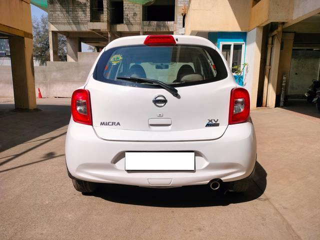 https://images10.gaadi.com/usedcar_image/4394064/original/processed_879fcba9b15acdb7f3ca7c0ce9dd26ff.jpg?imwidth=6402