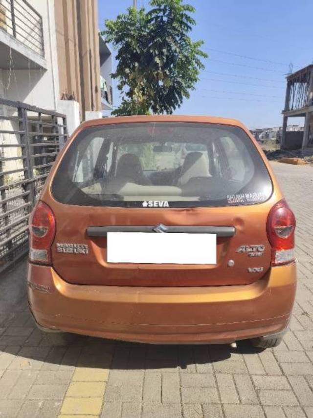 https://images10.gaadi.com/usedcar_image/4394112/original/processed_7d909c02-6a09-40f7-857c-1aeb86f7283c.jpg?imwidth=6402