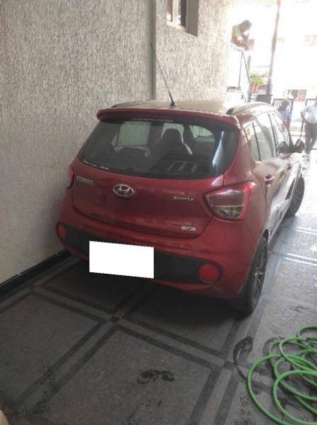 https://images10.gaadi.com/usedcar_image/4394197/original/b5e5994c487f077866b06b2d2516e238.jpeg?imwidth=6400