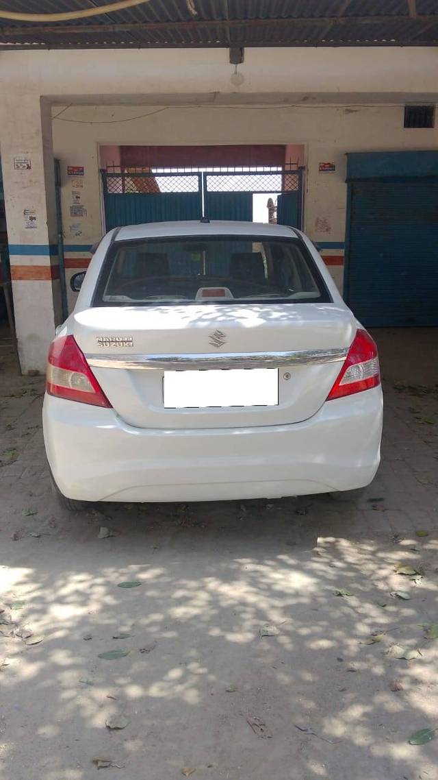 https://images10.gaadi.com/usedcar_image/4394362/original/processed_97fc3c09d3dfe2ce5c3e0d829e07af7d.jpg?imwidth=6401