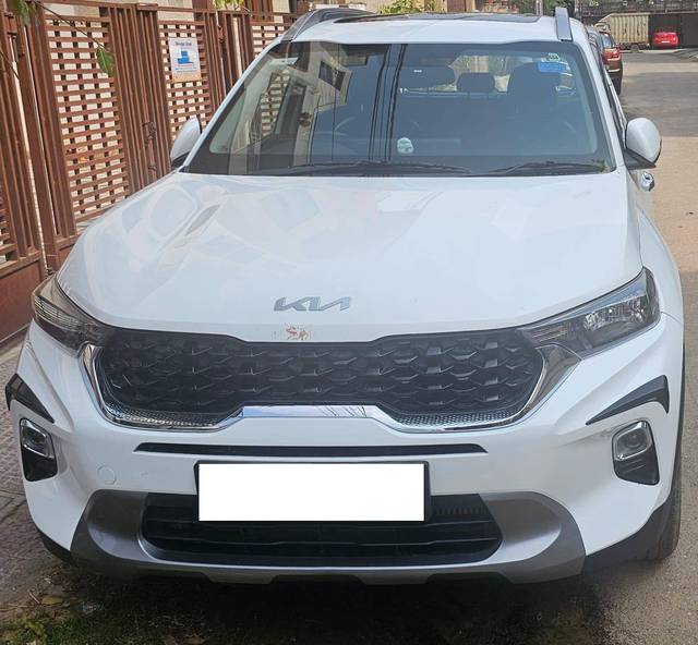 https://images10.gaadi.com/usedcar_image/4394374/original/5d76242b7ff78c5f31a14bbc70c6f047.jpg?imwidth=6400