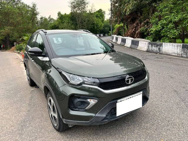 https://images10.gaadi.com/usedcar_image/4394380/original/processed_d53994835f4486122ef4edc428acaac7.jpg?imwidth=6400