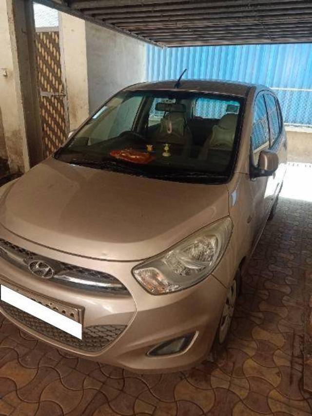 https://images10.gaadi.com/usedcar_image/4394422/original/70a523c73fadcb58d026d29600142ebc.jpg?imwidth=6401