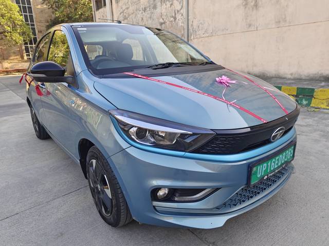 https://images10.gaadi.com/usedcar_image/4394574/original/2a9fa63e48c03fce870fe8eda2f7a8e8.jpg?imwidth=6401