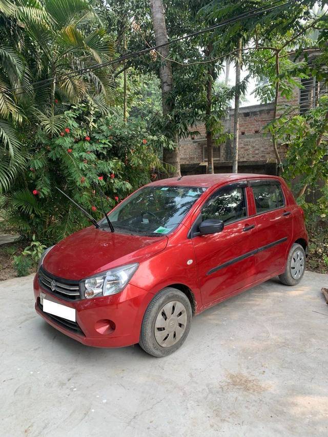 https://images10.gaadi.com/usedcar_image/4394580/original/e4e54bdfb1ecf2ade5ad55d80f492dbd.jpg?imwidth=6400