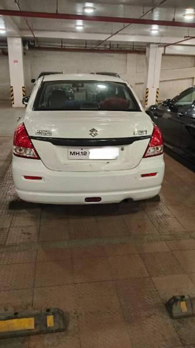 https://images10.gaadi.com/usedcar_image/4394639/original/processed_446f92b5-d4e6-4634-8b52-b52556fc06d4.jpg?imwidth=6401