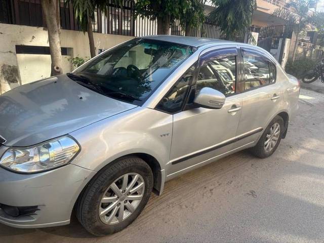 https://images10.gaadi.com/usedcar_image/4394736/original/0cfcf4f4ffb1eb944616df2845b5c6d8.jpeg?imwidth=6400