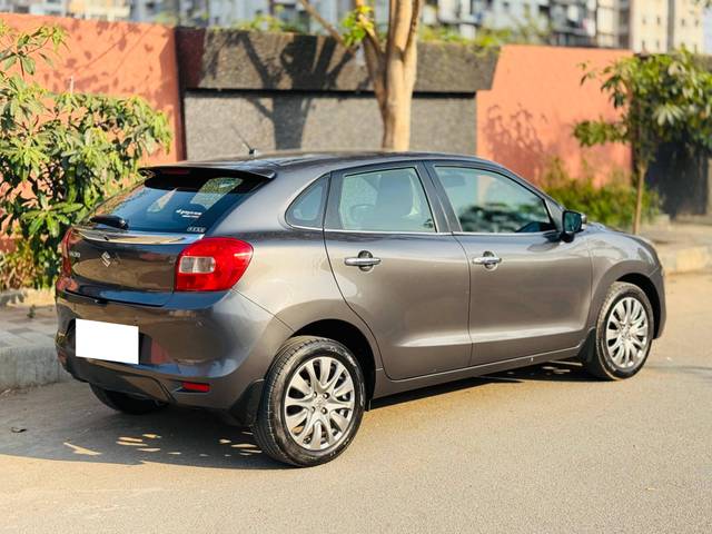 https://images10.gaadi.com/usedcar_image/4394747/original/processed_b2735ac92556e8d08d858855c222cbb5.jpg?imwidth=6402