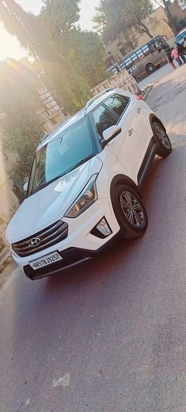 https://images10.gaadi.com/usedcar_image/4394808/original/processed_eb8619db2bb9dc779a117f1f72725907.jpg?imwidth=6402