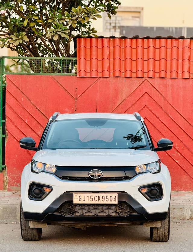 https://images10.gaadi.com/usedcar_image/4394878/original/8fc0cda1c04e1aadd154ce61e14595e5.jpg?imwidth=6401