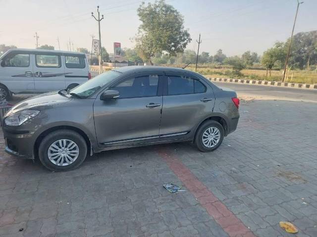 https://images10.gaadi.com/usedcar_image/4395059/original/processed_0a8579e7-e167-405b-a493-8afbcc58c0ac.jpg?imwidth=6400