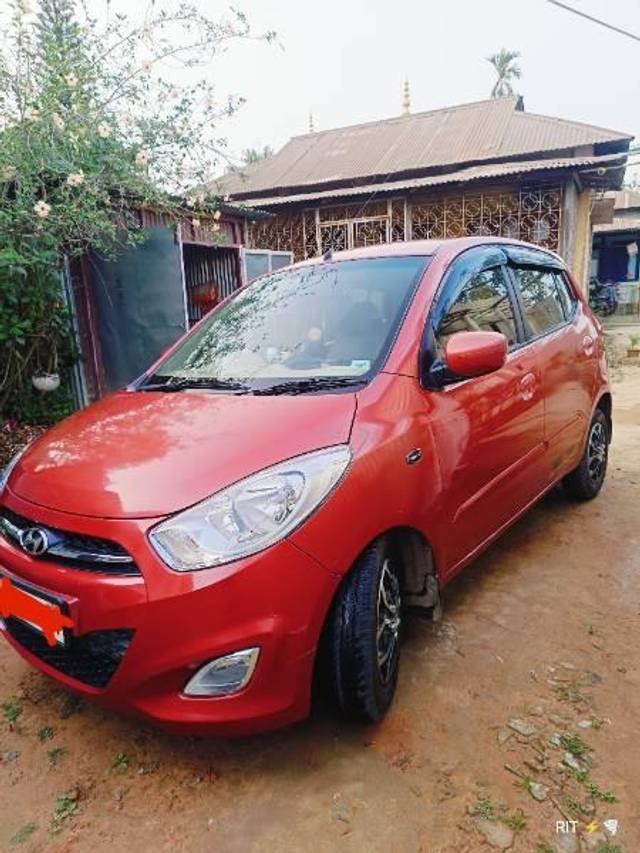 https://images10.gaadi.com/usedcar_image/4395061/original/processed_b20865b2-c6db-4707-8dc0-8db960c915d3.jpg?imwidth=6400